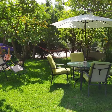 Thalia's Place Tatil Evi