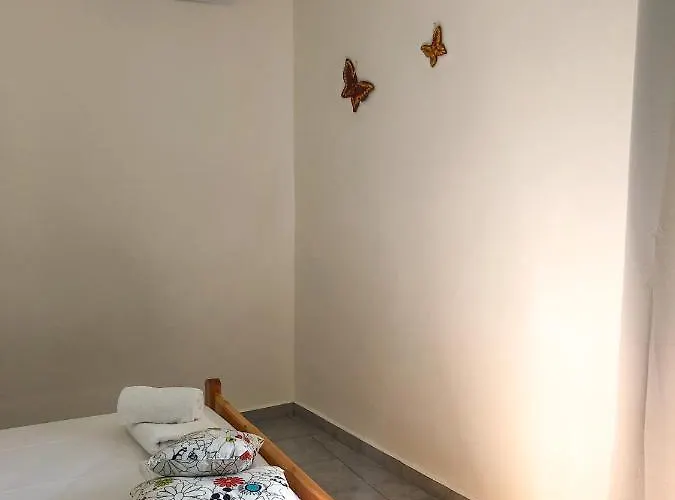 Thalia's Place Katelios